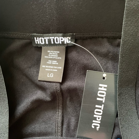 HOTTOPIC Black Suspender Circle Skirt, Large - Picture 3 of 3